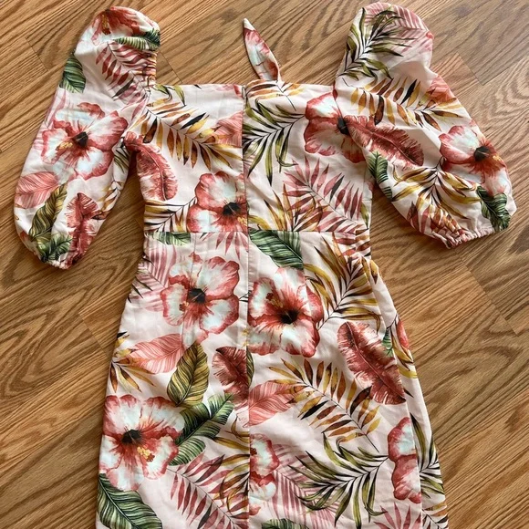 Lulus floral dress - Picture 3 of 3